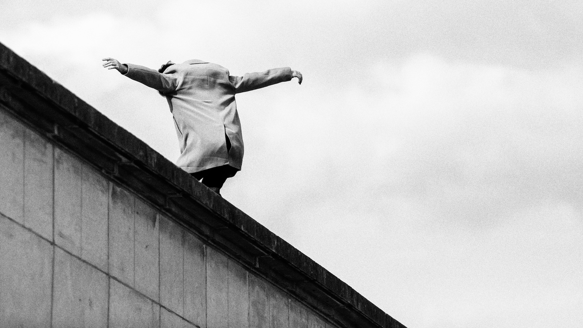 Learning to Fly, Paris